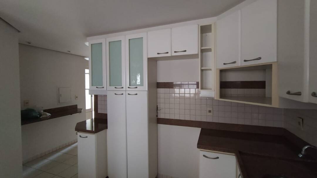 Casa, 4 quartos, 200 m² - Foto 11