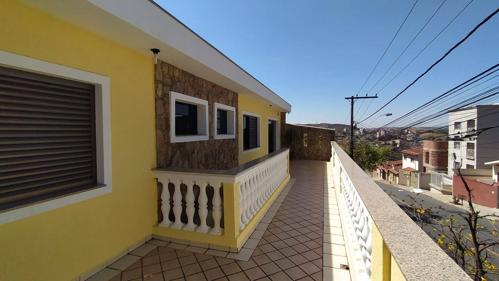 Casa, 4 quartos, 205 m² - Foto 3