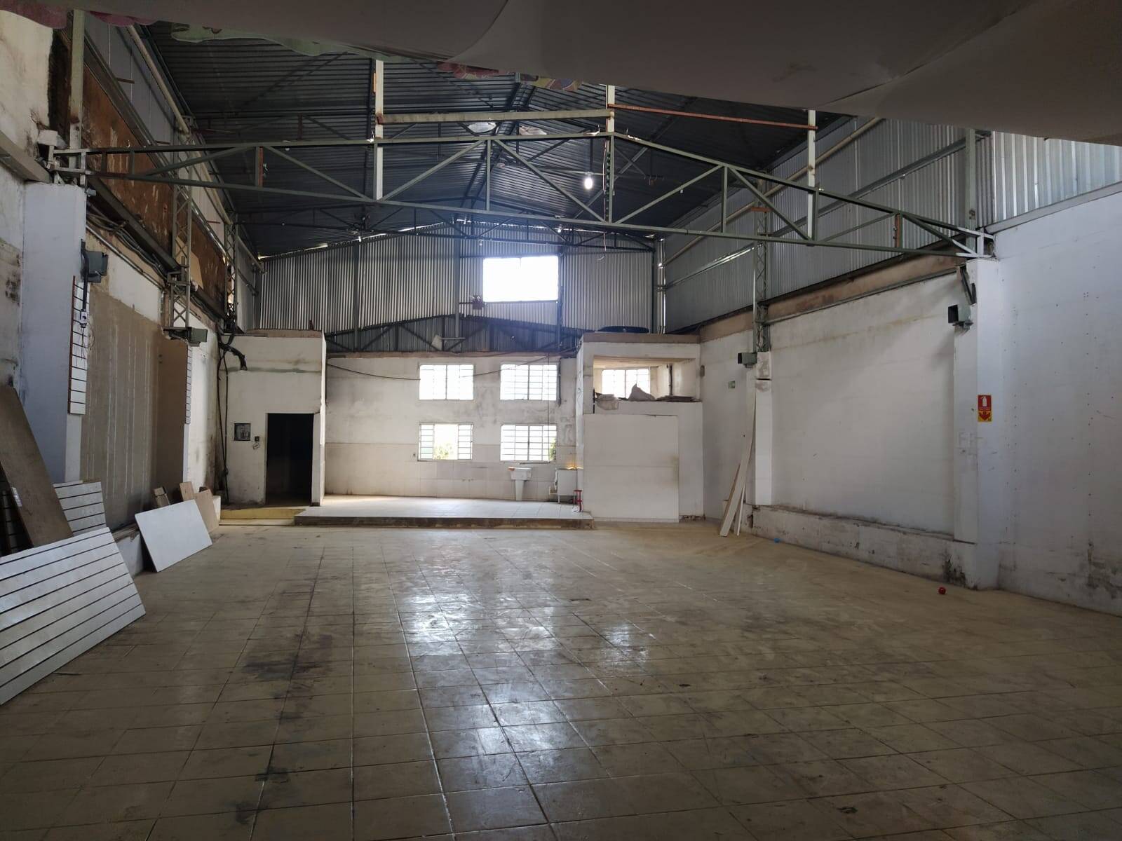 Loja-Salão, 650 m² - Foto 4