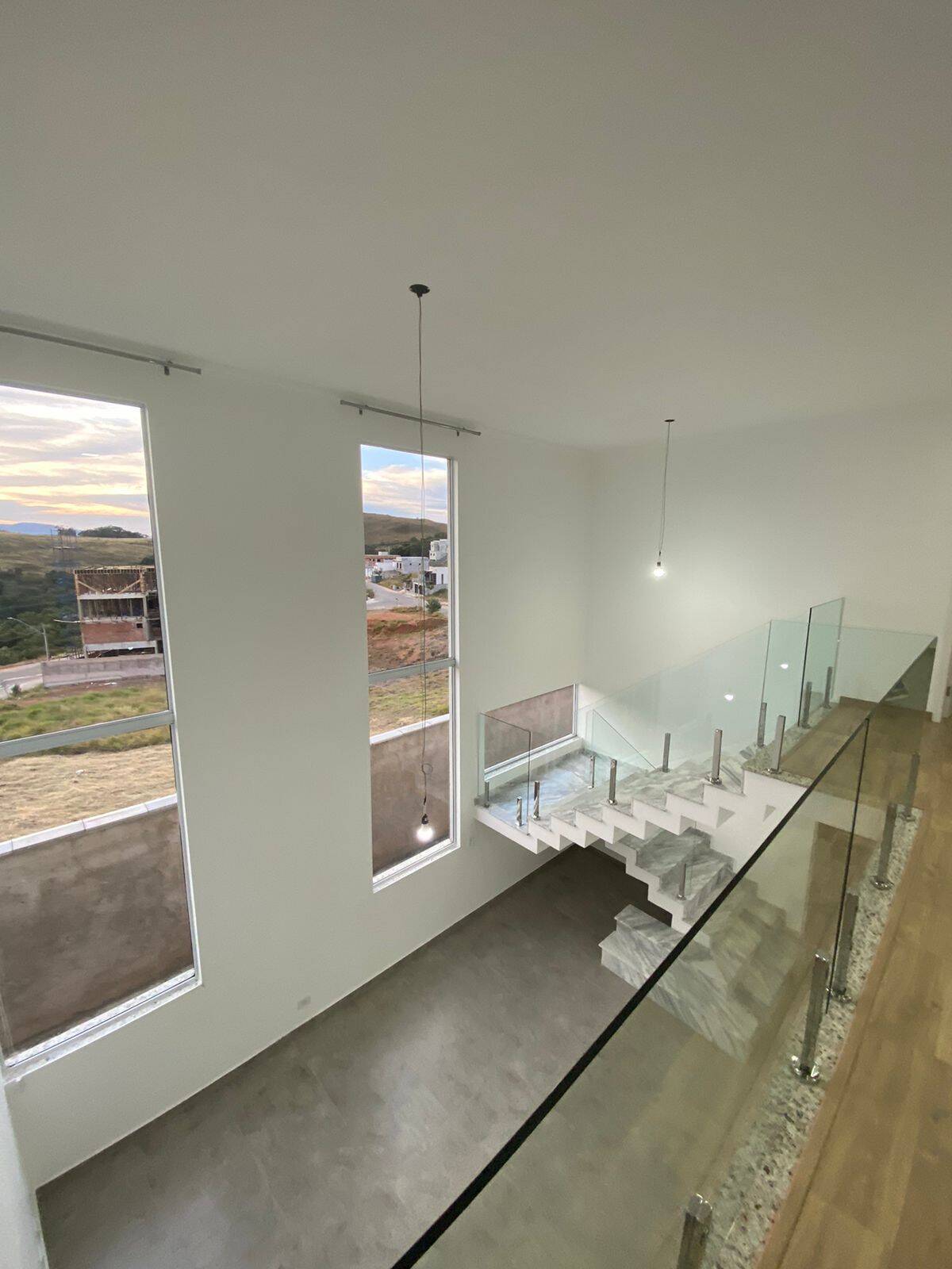 Casa, 4 quartos, 270 m² - Foto 4
