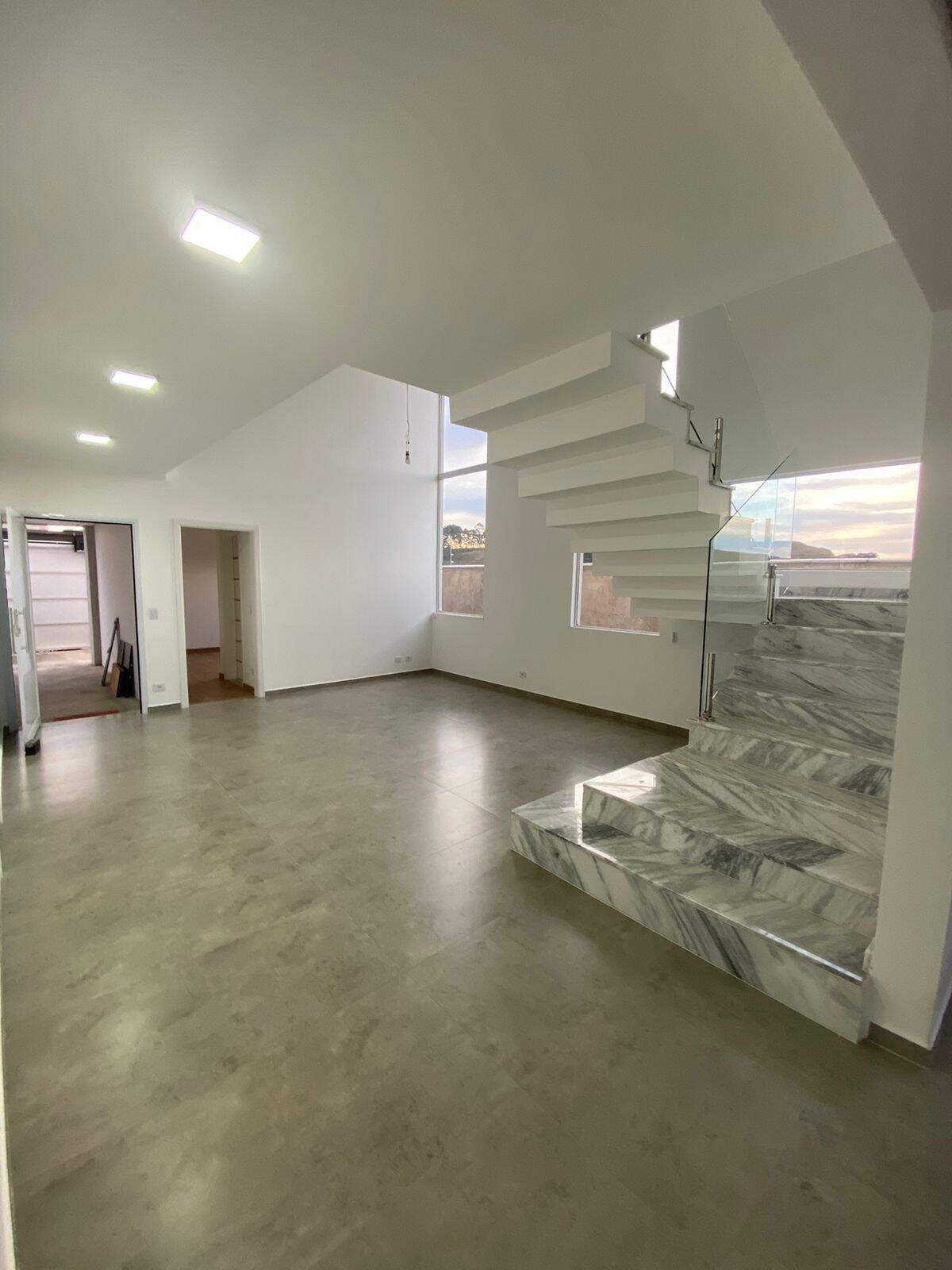 Casa, 4 quartos, 270 m² - Foto 6