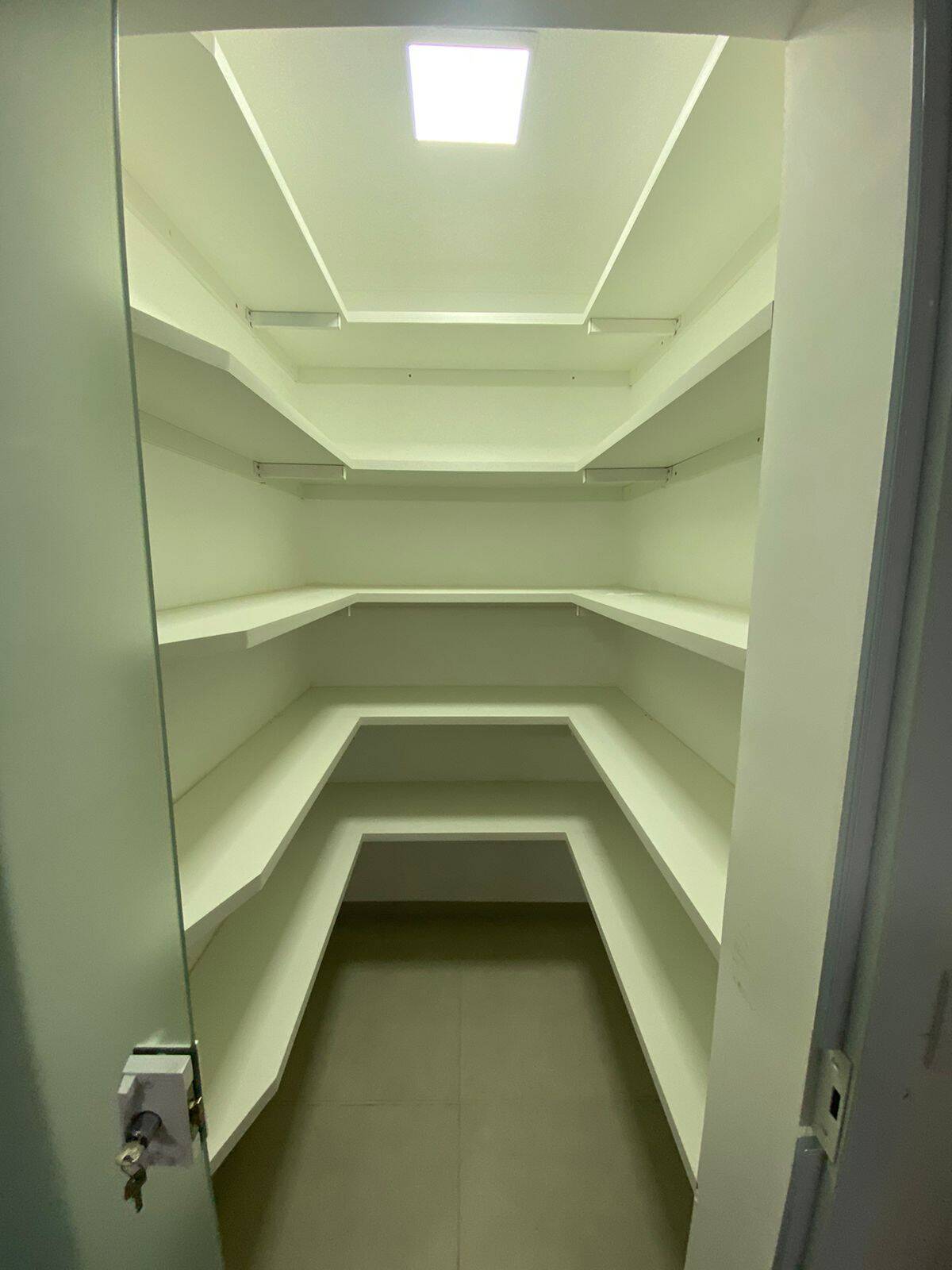 Casa, 4 quartos, 270 m² - Foto 21