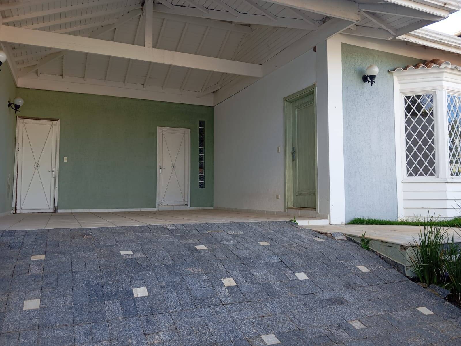 Casa, 3 quartos, 240 m² - Foto 2