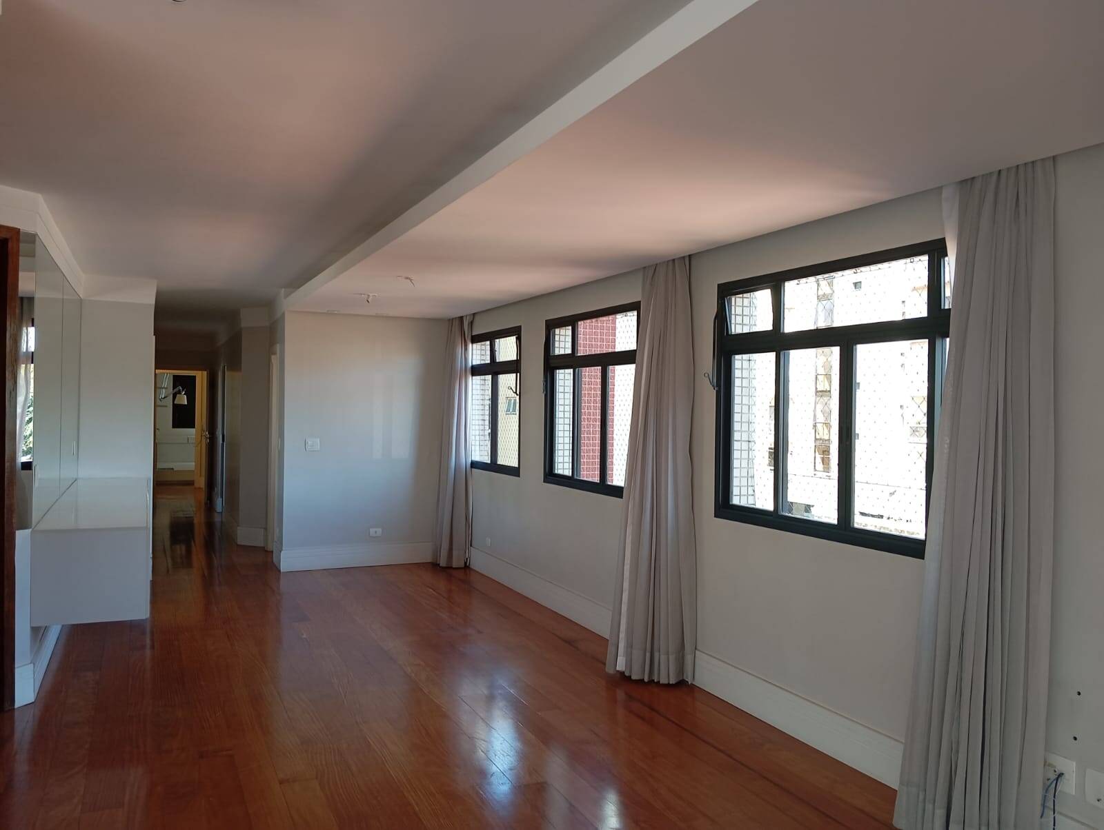 Apartamento, 4 quartos, 217 m² - Foto 8