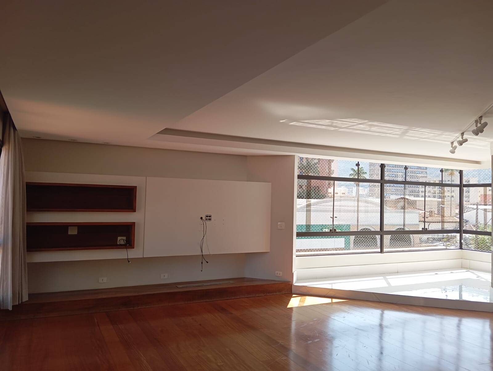 Apartamento, 4 quartos, 217 m² - Foto 4