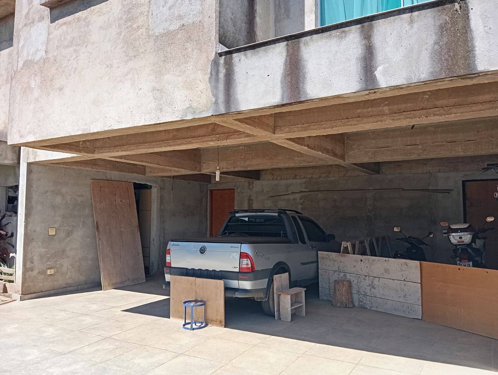 Casa, 4 quartos, 210 m² - Foto 2