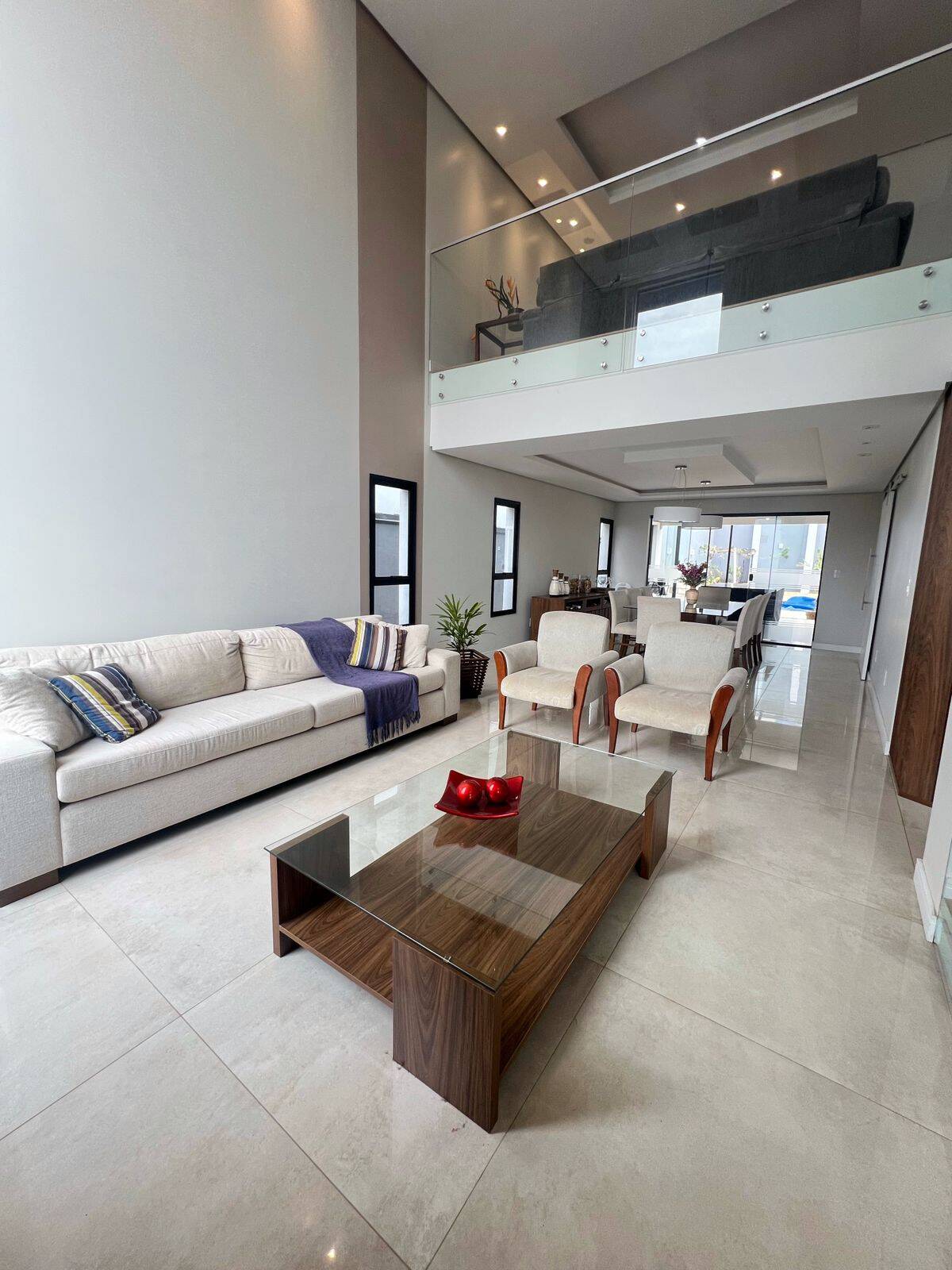 Casa, 3 quartos, 320 m² - Foto 3