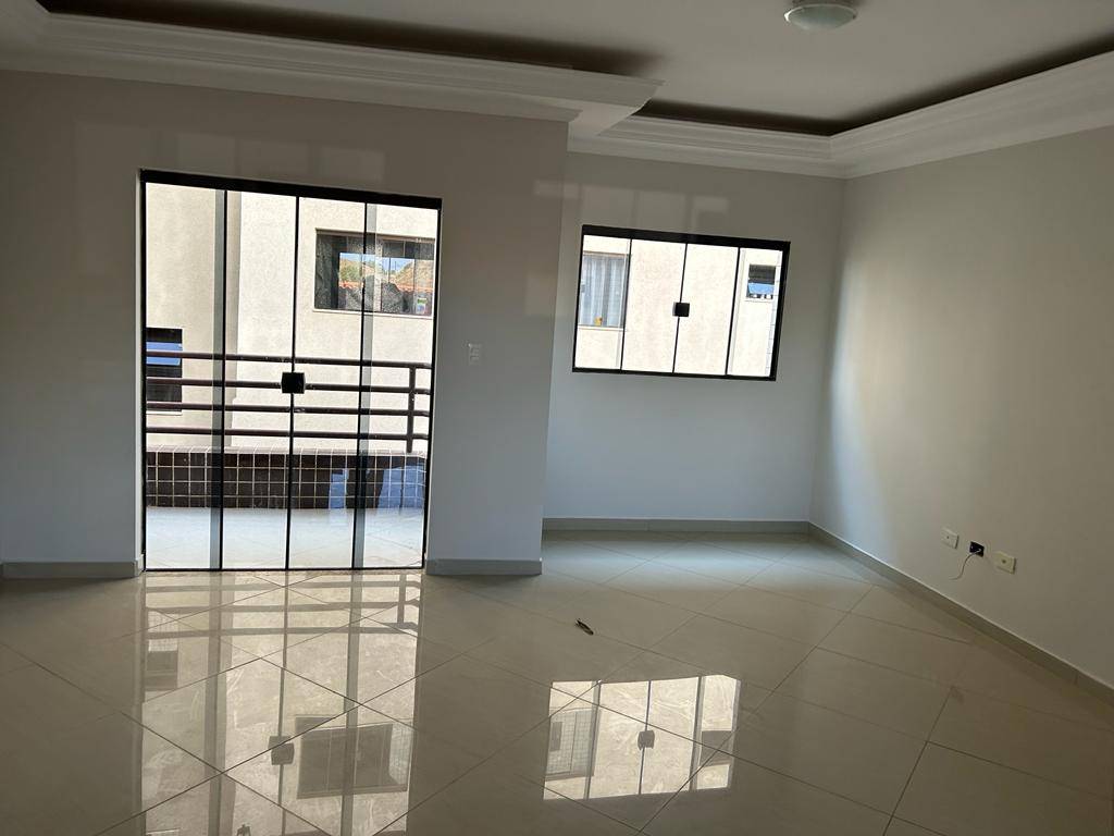 Apartamento, 3 quartos, 101 m² - Foto 2