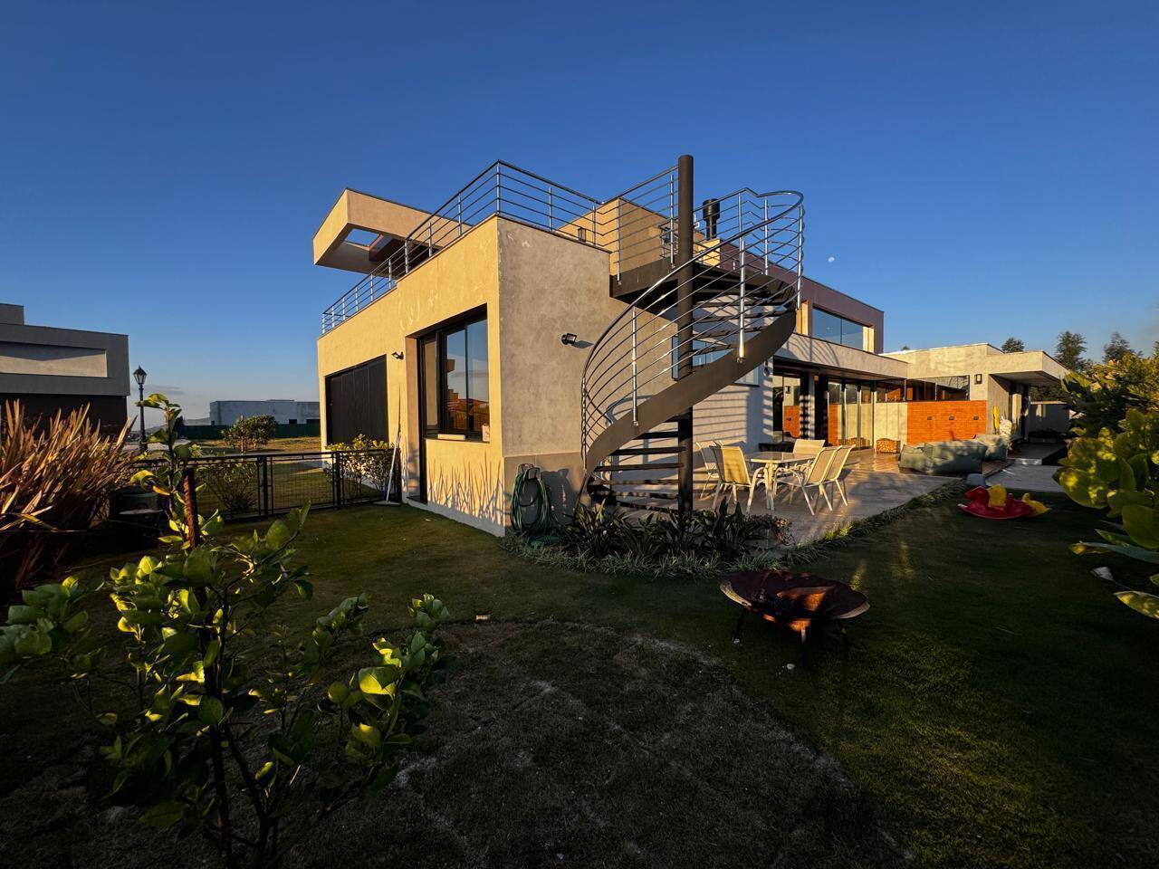 Casa, 3 quartos, 290 m² - Foto 29