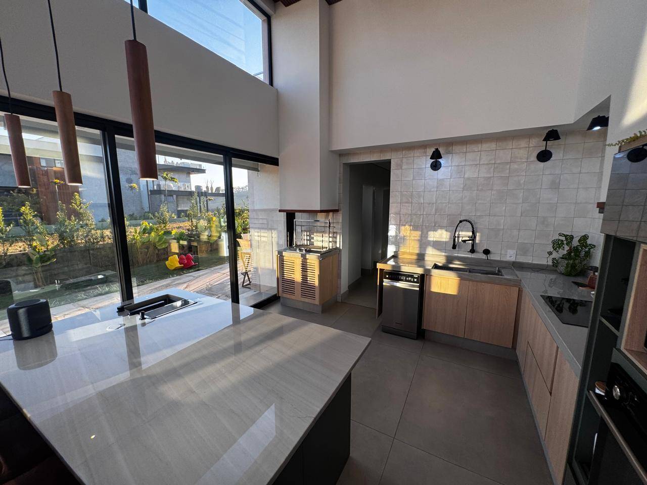 Casa, 3 quartos, 290 m² - Foto 5