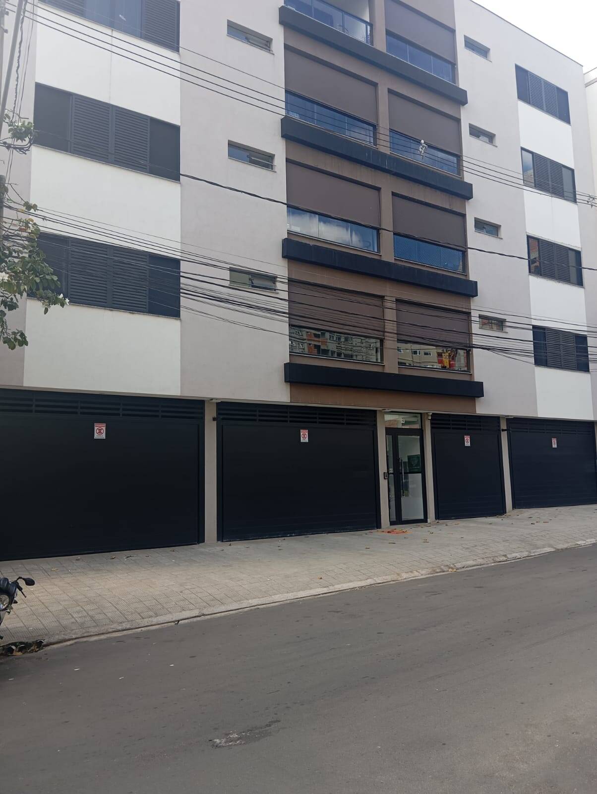 Apartamento, 3 quartos, 100 m² - Foto 1