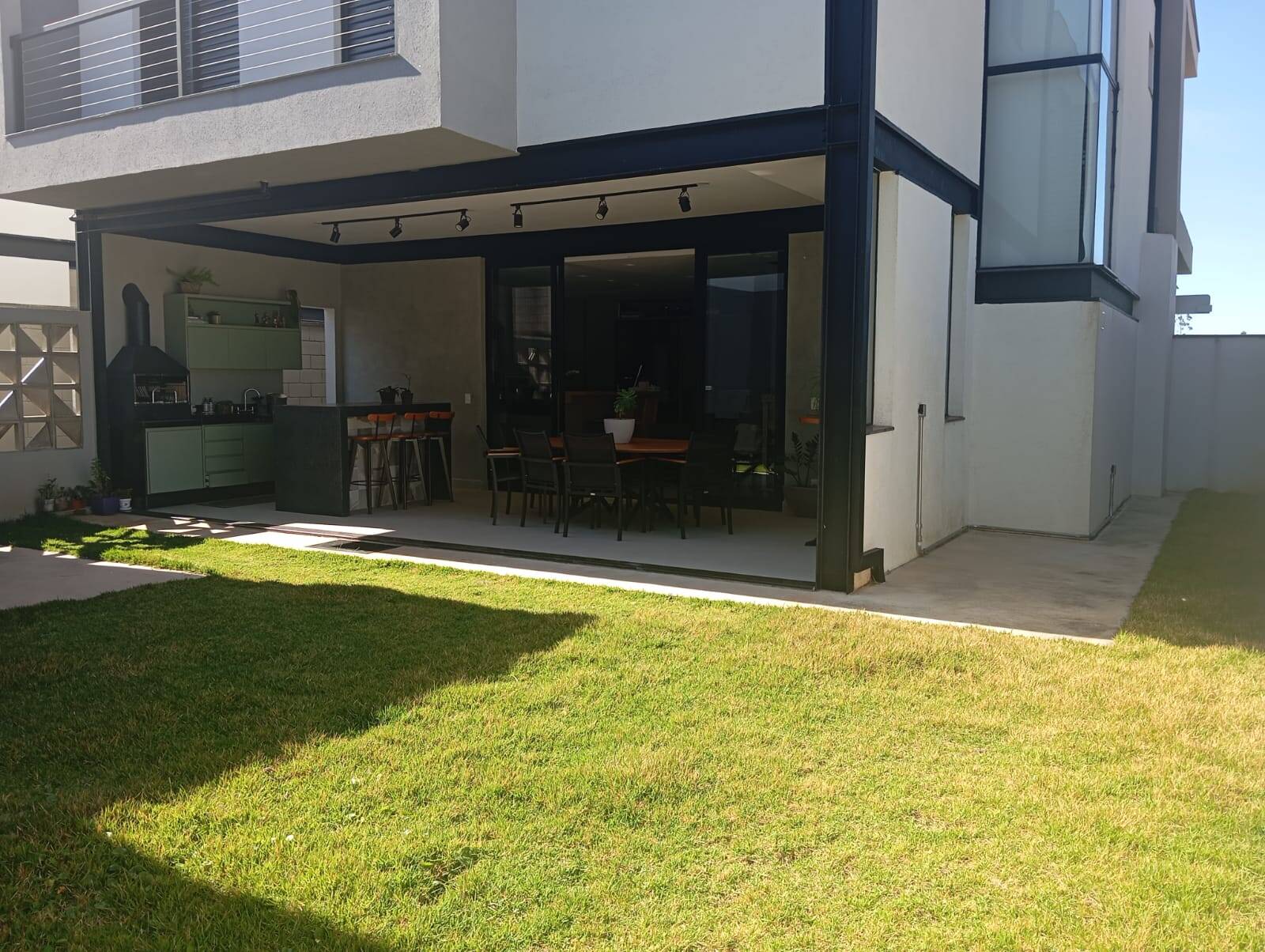 Casa, 4 quartos, 231 m² - Foto 3