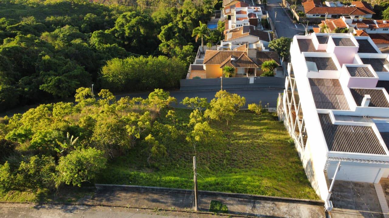 Terreno, 428 m² - Foto 1