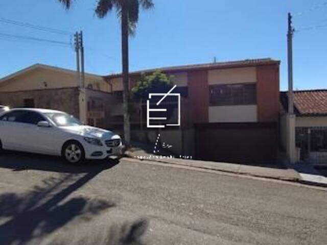 #222 - Casa para Locação em Poços de Caldas - MG - 2