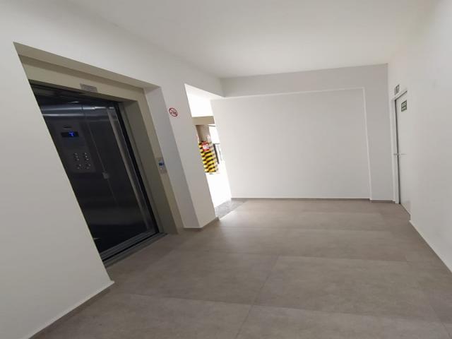 #241 - Apartamento para Locação em Poços de Caldas - MG