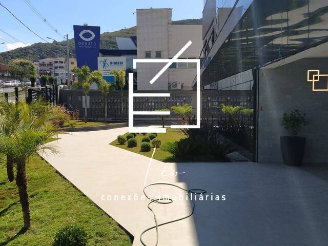 #317 - Sala Living para Locação em Poços de Caldas - MG