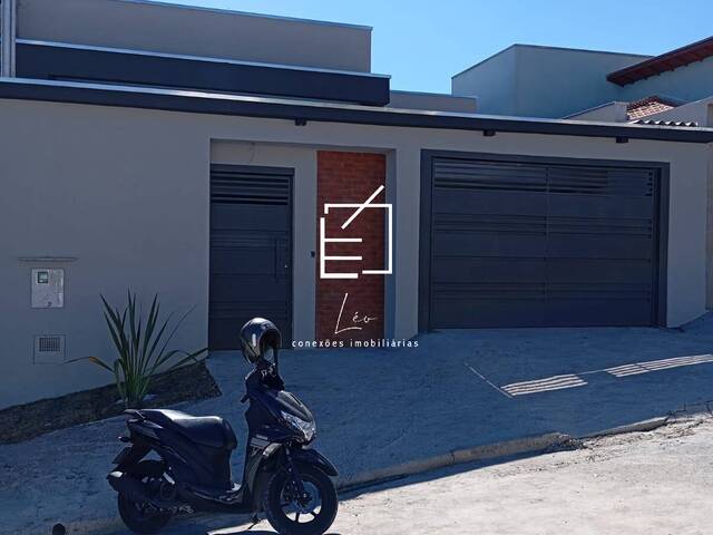 #1030 - Casa para Venda em Poços de Caldas - MG