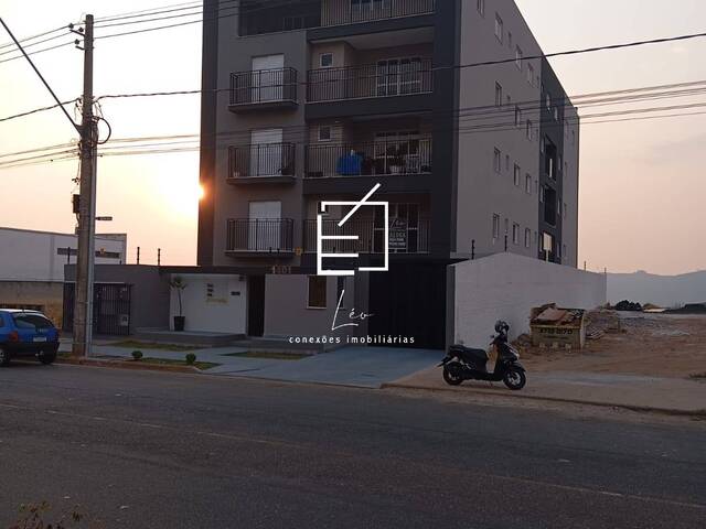 #1085 - Apartamento para Locação em Poços de Caldas - MG