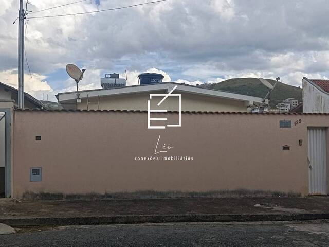 #1184 - Casa para Venda em Poços de Caldas - MG - 2