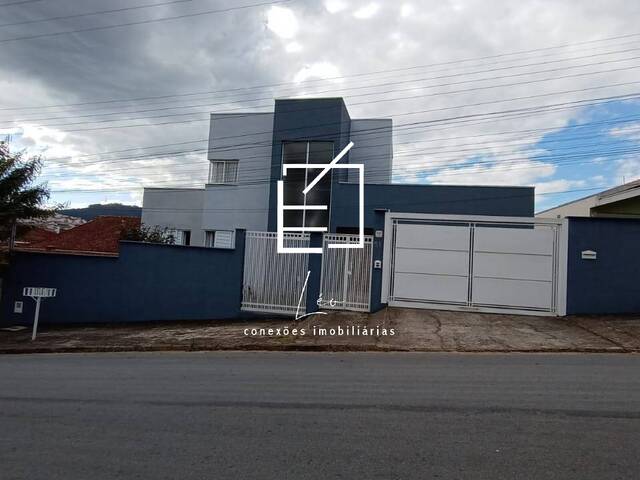 #1205 - Casa para Venda em Poços de Caldas - MG - 1